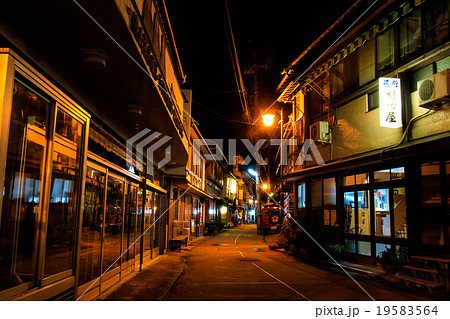 俵山温泉の夜景 俵山温泉の夜景 19583564