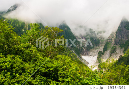 谷川岳(群馬県の風景) 谷川岳(群馬県の風景) 19584361
