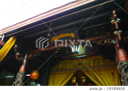 台湾　台南・天壇　「一」の扁額 19589808