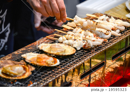 帆立貝柱といかげそ串焼き 帆立貝柱といかげそ串焼き 19595323