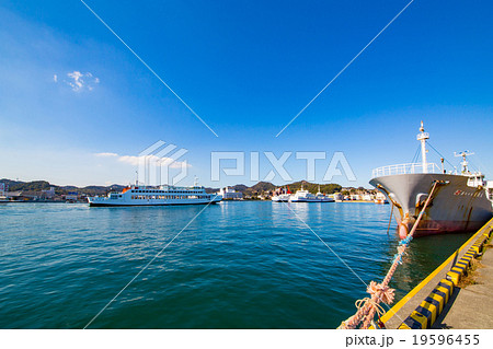 宇野港からの風景 19596455