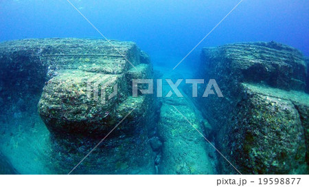 与那国島　海底遺跡 19598877