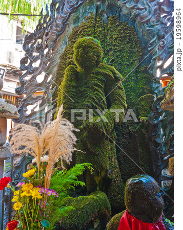 法善寺の水掛け不動 法善寺の水掛け不動 19598964