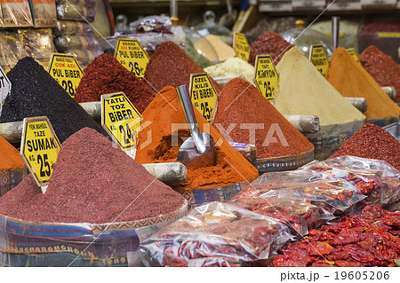 Colorful spices at spice bazaar in Istanbul,Turkey 19605206