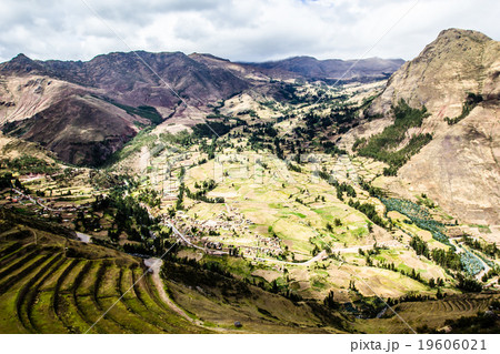 Peru, Pisac (Pisaq) - Inca ruins Peru, Pisac (Pisaq) - Inca ruins 19606021