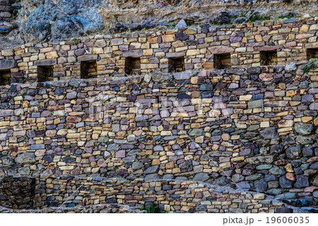 Ollantaytambo - old Inca fortress 19606035