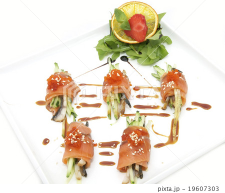 Fish rolls with herbs Fish rolls with herbs 19607303