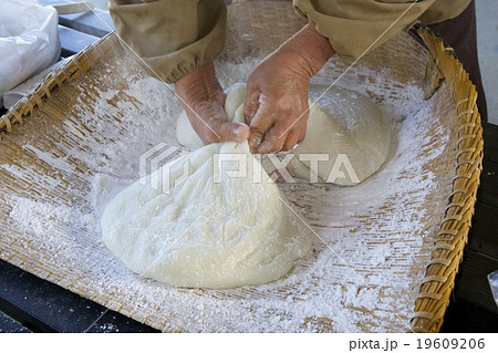 お餅のつきたて お餅のつきたて 19609206