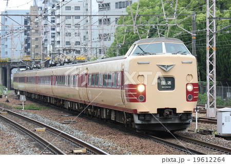 JR西日本　381系（国鉄色） 19612264
