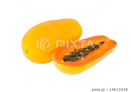 Papaya isolated on white background Papaya isolated on white background 19613938
