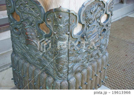 柱の装飾 19613966