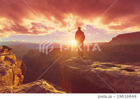 Hike in Grand Canyon 19616649