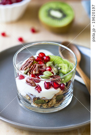 Granola with Greek yogurt ,Kiwi and Pomegranate 19620197