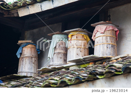 wooden hives in the outdoors 19623014