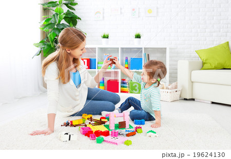 Mother and child daughter playing, build from constructor 19624130