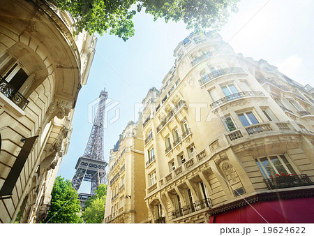 building in Paris near Eiffel Tower building in Paris near Eiffel Tower 19624622