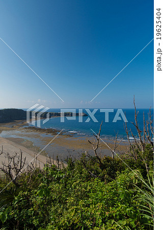 沖縄県　ヤンバルクイナ展望台からの景色 19625404