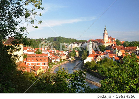 チェコ　世界遺産チェスキークルムロフ　パノラマ１ 19634566