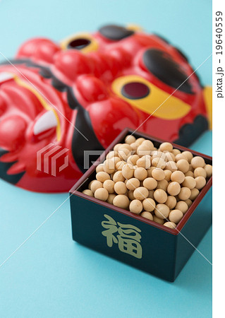 節分イメージ　赤鬼　福　豆 19640559