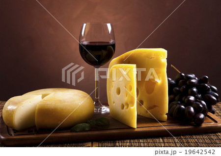 Still-life with cheese and wine 19642542