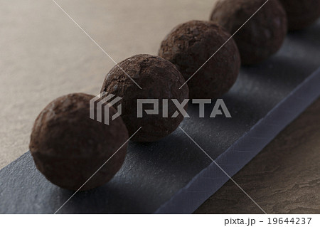 バレンタインデー　チョコレート 19644237