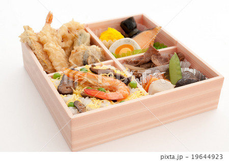 Web印刷に最適！　高級仕出し弁当 19644923