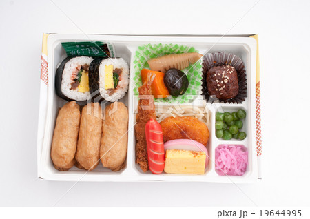 Web印刷に最適！　和洋折衷弁当 19644995