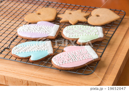 Christmas cookies on cooling rack. Christmas cookies on cooling rack. 19652047