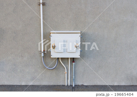Electricity control box on wall Electricity control box on wall 19665404