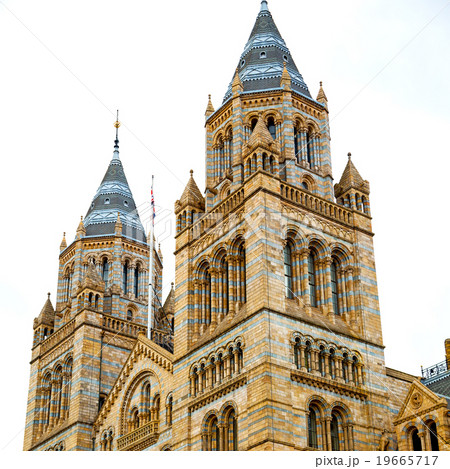 old construction in london englan europe brick old construction in london englan europe brick 19665717