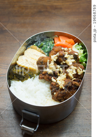 鶏唐弁当 19668769