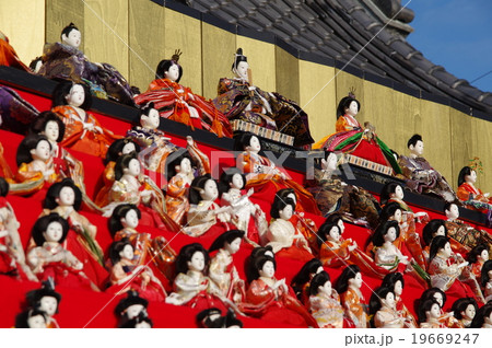 勝浦ビッグ雛祭りの雛飾り（千葉県勝浦市） 19669247