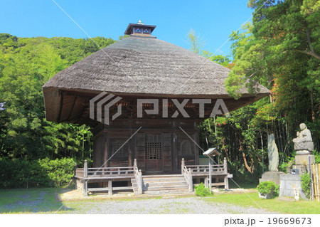 称名寺　釈迦堂 19669673