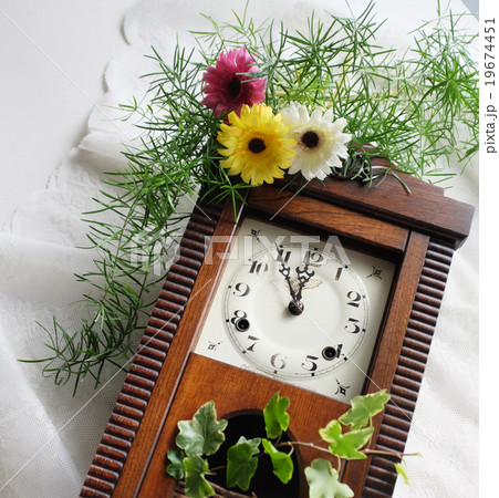 12時 12時 19674451