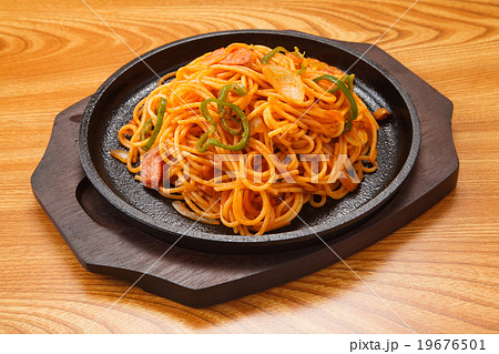 スパゲッティーナポリタン 19676501