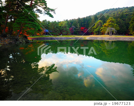世界遺産 平泉 毛越寺 紅葉 世界遺産 平泉 毛越寺 紅葉 19677123