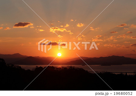 宮島SAの日の出 19680052