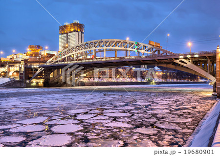 Andreevsky bridge and building of Science Academy 19680901