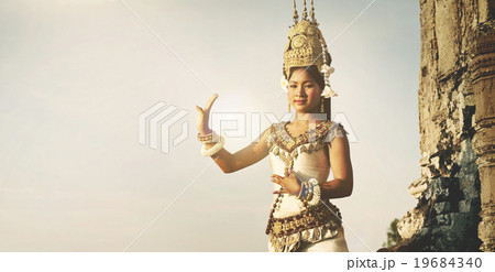 Aspara Dancer Angkor Wat Traditional Woman Concept Aspara Dancer Angkor Wat Traditional Woman Concept 19684340