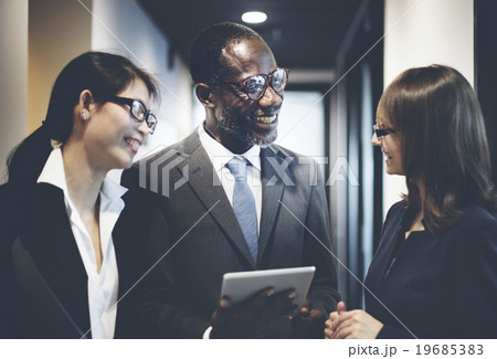 Business Team Discussion Cheerful Working Concept 19685383