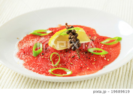 Beef Carpaccio 19689619