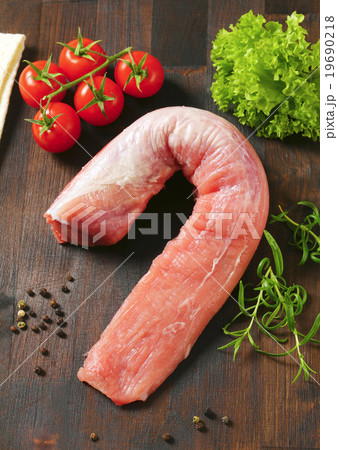 Raw pork tenderloin 19690218
