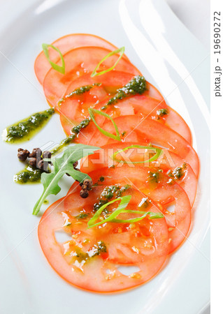 Tomato Carpaccio 19690272