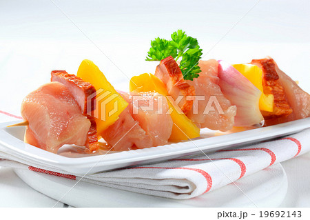 Raw chicken shish kebab 19692143