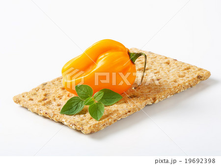 Multi seed cracker 19692398