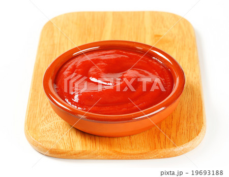 Tomato passata 19693188