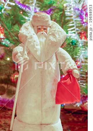 Christmas illustration of Santa Claus Christmas illustration of Santa Claus 19698953