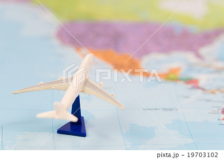 飛行機での旅 19703102