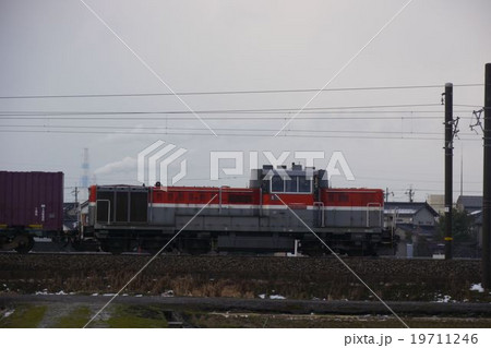 ディーゼル機関車　DE10形 19711246