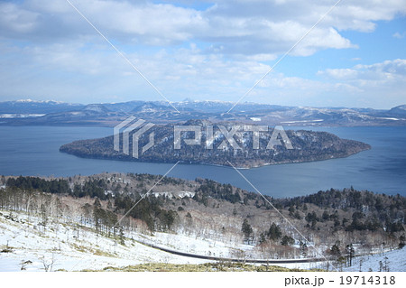 北海道 美幌峠 屈斜路湖 冬の写真素材